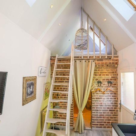 Chateau Des Lumieres Gite Et Gite Insolite Saint-Blimont Bagian luar foto