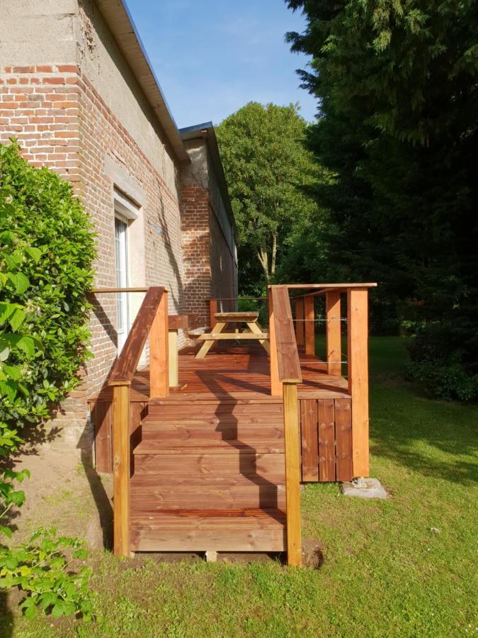 Chateau Des Lumieres Gite Et Gite Insolite Saint-Blimont Bagian luar foto